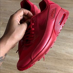 Red Nike Air Max